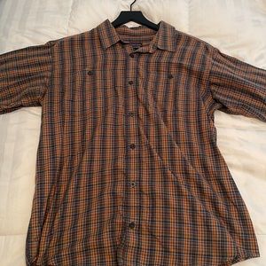 Patagonia button down size L